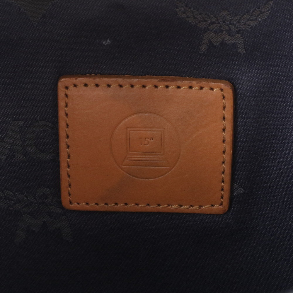 美品 MCM エムシーエム ヴィセトス スタッズ リュックサック リュック バックパック ショルダー バッグ A4 メンズ RBE DV42-1