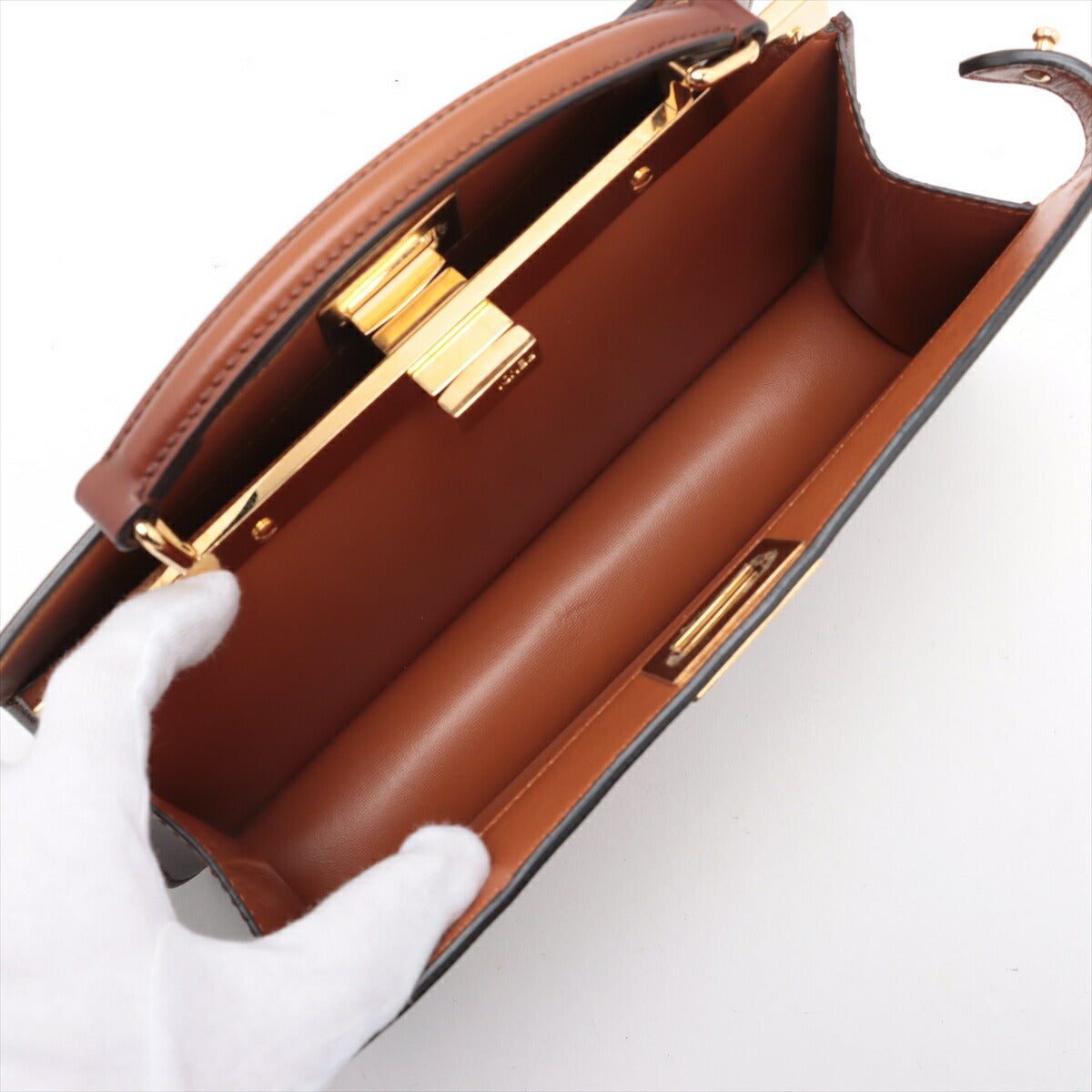 極美品 フェンディ ピーカブー アイシーユー イーストウエスト レザー 2WAY ショルダーバッグ 斜め掛け ハンド レディース RRM BV20-29