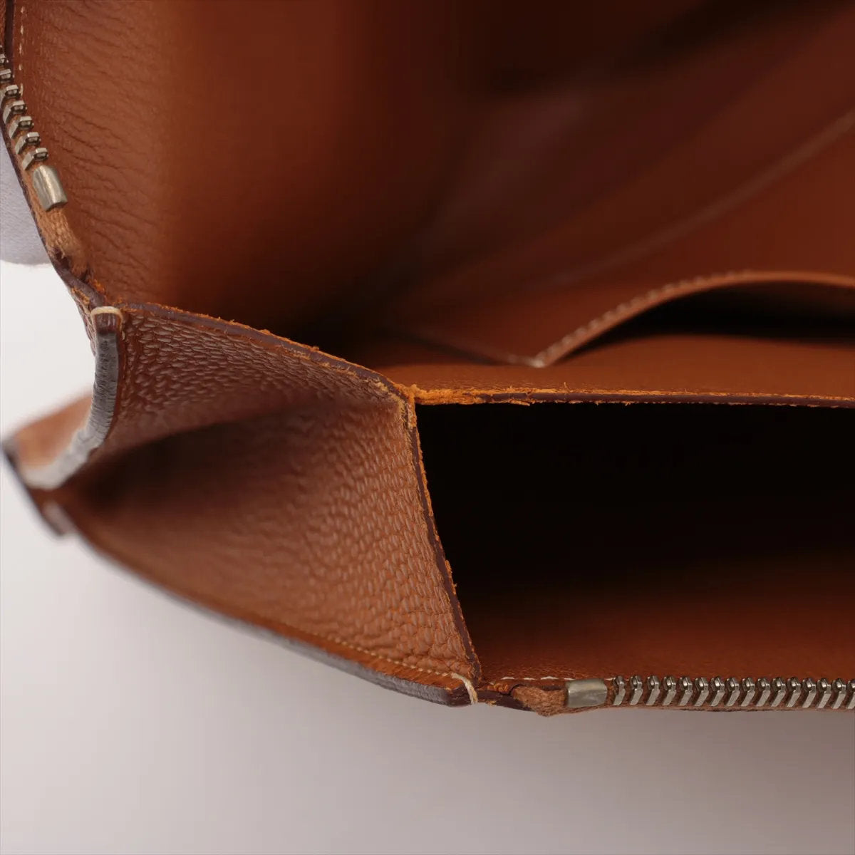 美品 エルメス Z 刻印 ヴォーバレニアフォーブル レザー セカンドバッグ クラッチ ポーチ 通勤 A4 メンズ レディース MMM CS50-9