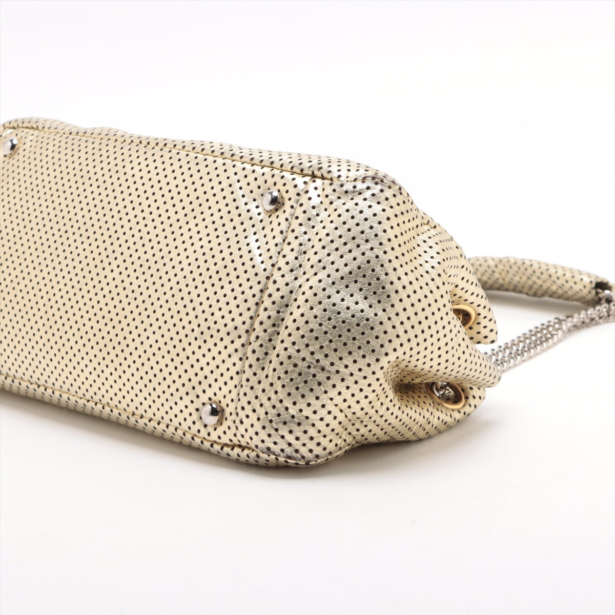 美品 シャネル シリアルシール付 2.55 パンチング レザー ショルダーバッグ 肩掛け ハンド ゴールド レディース MMM BS32-42