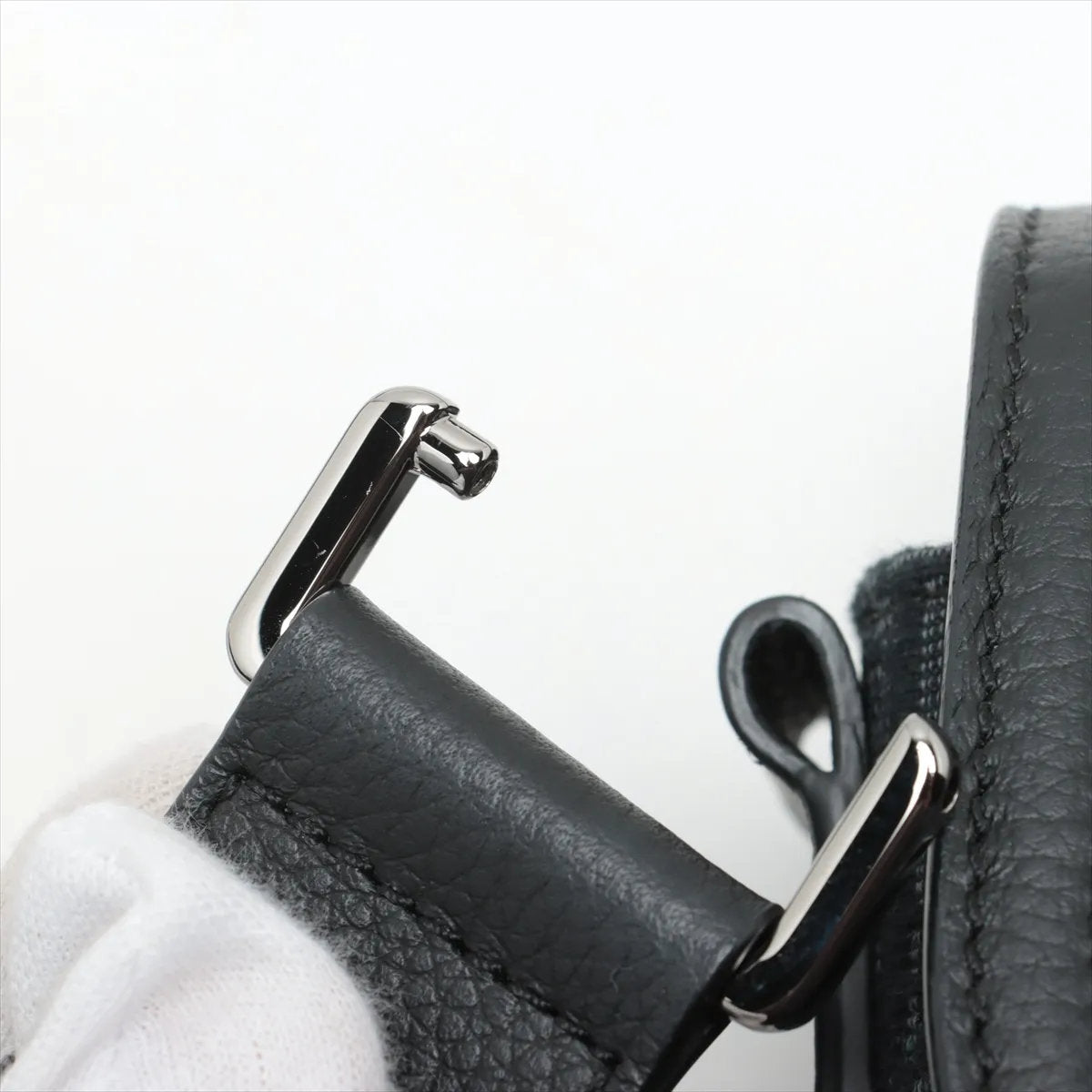 美品 クリスチャンディオール サドル レザー ミニ メッセンジャー ショルダーバッグ 斜め掛け ビジネス ブラック メンズ EEE CT51-9