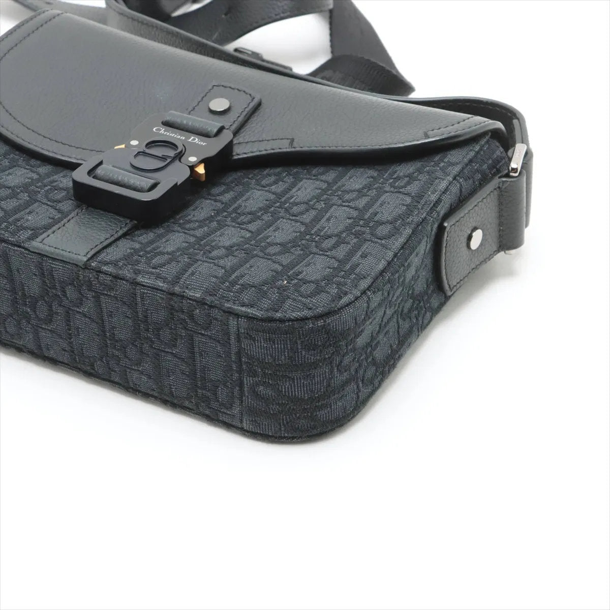 美品 クリスチャンディオール サドル レザー ミニ メッセンジャー ショルダーバッグ 斜め掛け ビジネス ブラック メンズ EEE CT51-9