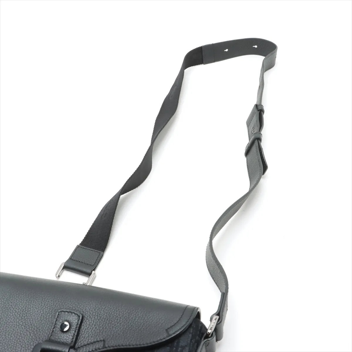 美品 クリスチャンディオール サドル レザー ミニ メッセンジャー ショルダーバッグ 斜め掛け ビジネス ブラック メンズ EEE CT51-9