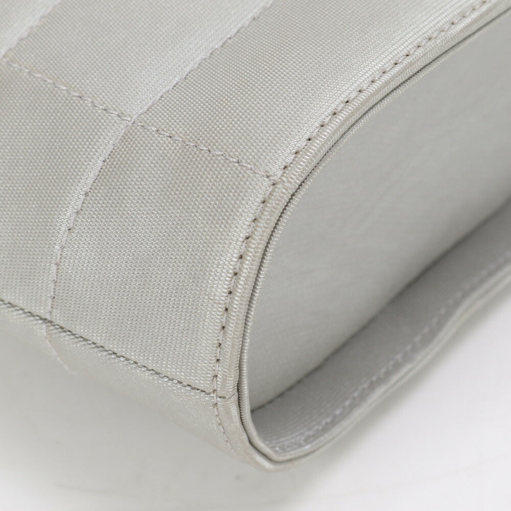 美品 シャネル シリアルシール付 ハンドバッグ トート グレー シルバー ココマーク レディース MLM BA1-8