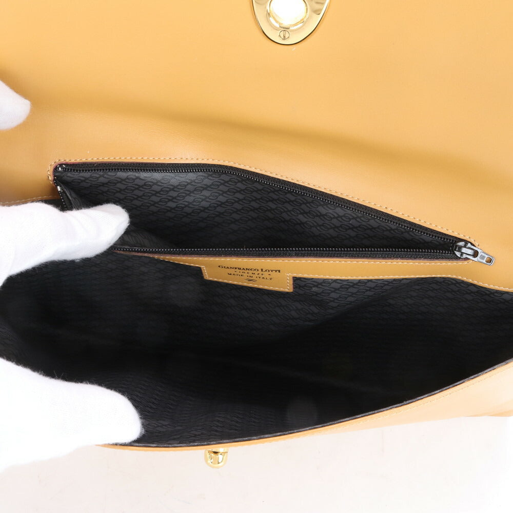 美品 GIANFRANCO LOTTI ジャンフランコロッティ ベージュ レザー クラッチ バッグ ハンド ポーチ 本革 レディース MMM CC18-1