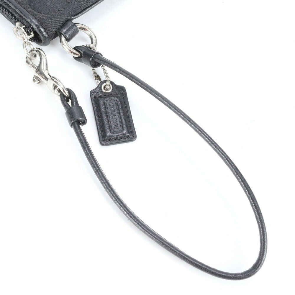 美品 コーチ シグネチャー キャンバス レザー ストラップ付 ポーチ アクセサリー メイク 小物入れ ブラック レディース RRE CJ6-8