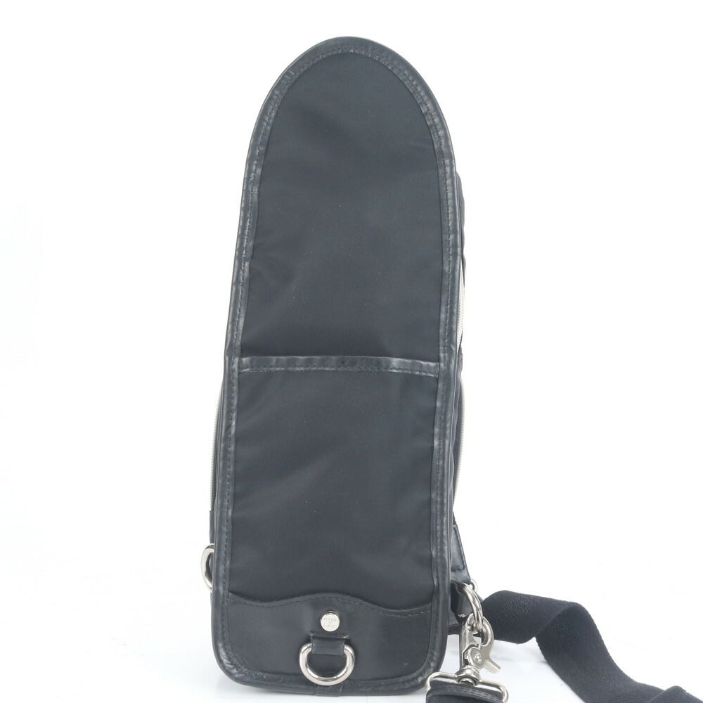 美品 オロビアンコ イタリア製 ジャコミオ レザー ショルダーバッグ 斜め掛け ボディ ウエストポーチ ショルダー メンズ ECE CN4-3