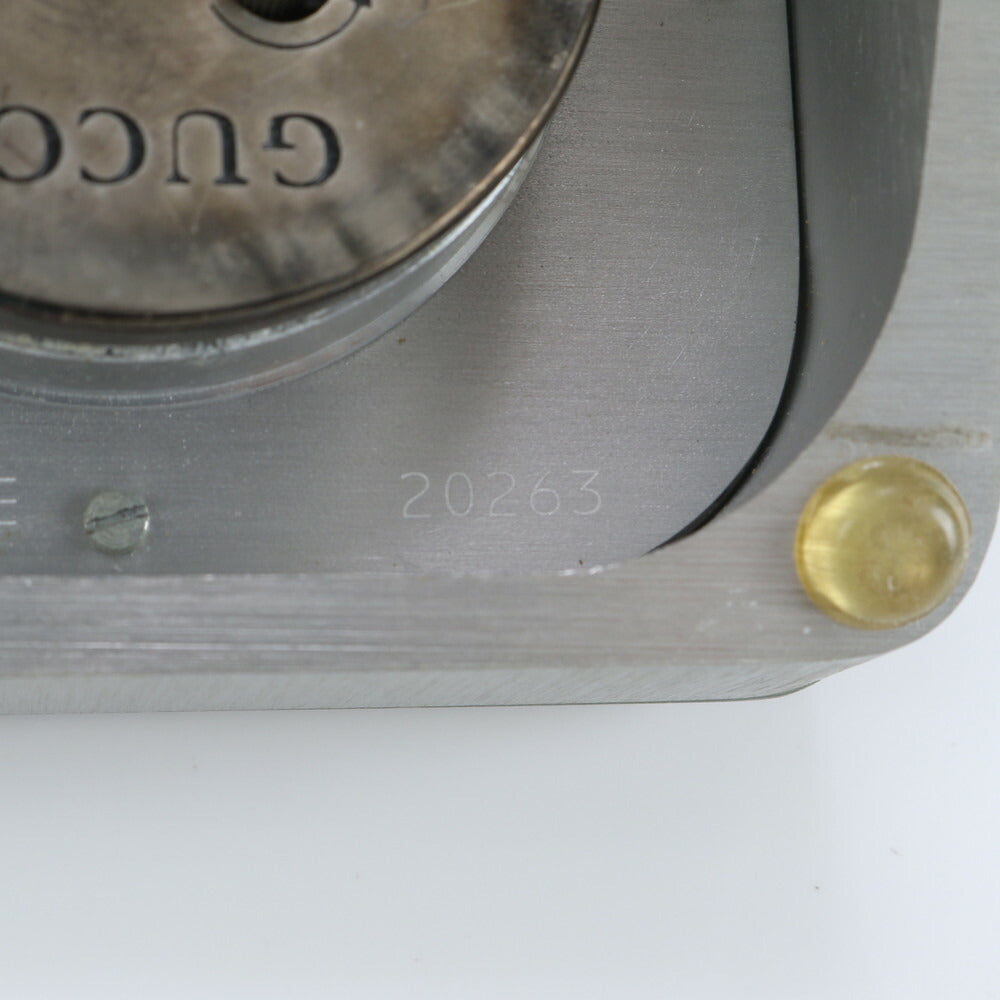 グッチ スイス製 Gロゴ 置時計 トラベル クロック ウォッチ アラーム付 インテリア シルバー 20263 メンズ レディース EEE CV3-4