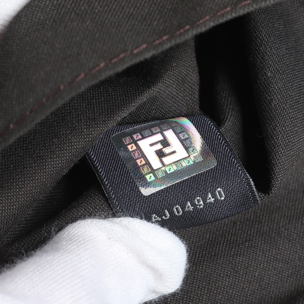 極美品 フェンディ ホログラムシール付 ズッキーノ FF マンマ レザー ショルダーバッグ 斜め掛け クロスボディ レディース EUE CV15-5