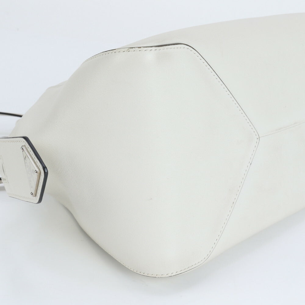 極美品 プラダ スーパーノヴァ ノヴァ レザー 2WAY トート バッグ 斜め掛け クロスボディ ハンド トート レディース RUE CV26-8