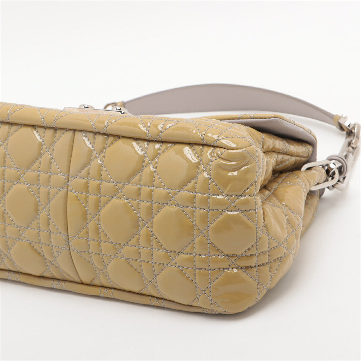 美品 クリスチャンディオール カナージュ ニューロック パテント レザー ショルダーバッグ 斜め掛け ハンド レディース EEE BS32-101