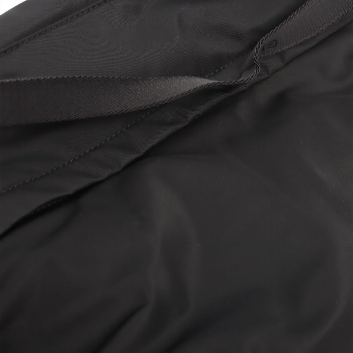 極美品 ジバンシー ナイロン ショルダーバッグ 斜め掛け メッセンジャー ビジネス 通勤 ブラック 黒 A4 メンズ MMM BY50-40