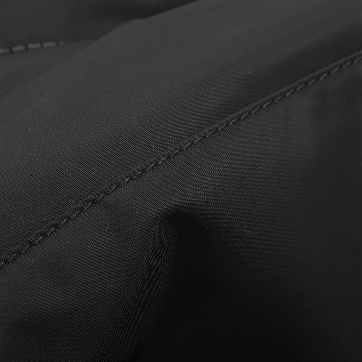 極美品 ジバンシー ナイロン ショルダーバッグ 斜め掛け メッセンジャー ビジネス 通勤 ブラック 黒 A4 メンズ MMM BY50-40