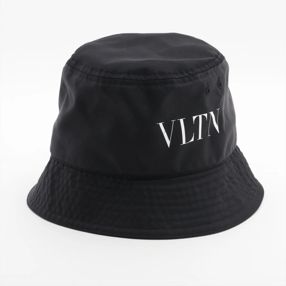 極美品 ヴァレンティノ ガラヴァーニ VLTN ロゴ ナイロン バケットハット 帽子 ブラック 黒 メンズ レディース MMM DT51-8