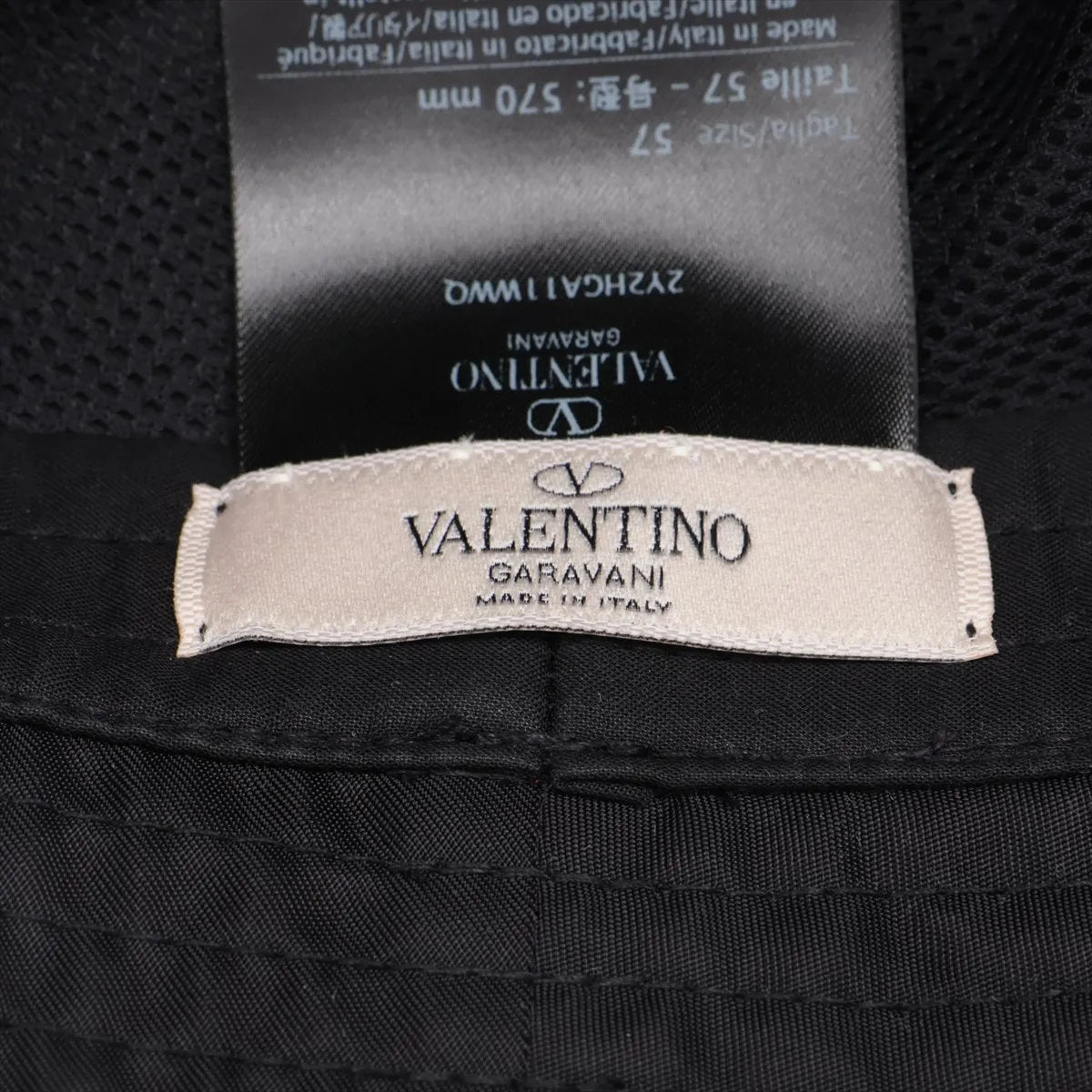 極美品 ヴァレンティノ ガラヴァーニ VLTN ロゴ ナイロン バケットハット 帽子 ブラック 黒 メンズ レディース MMM DT51-8