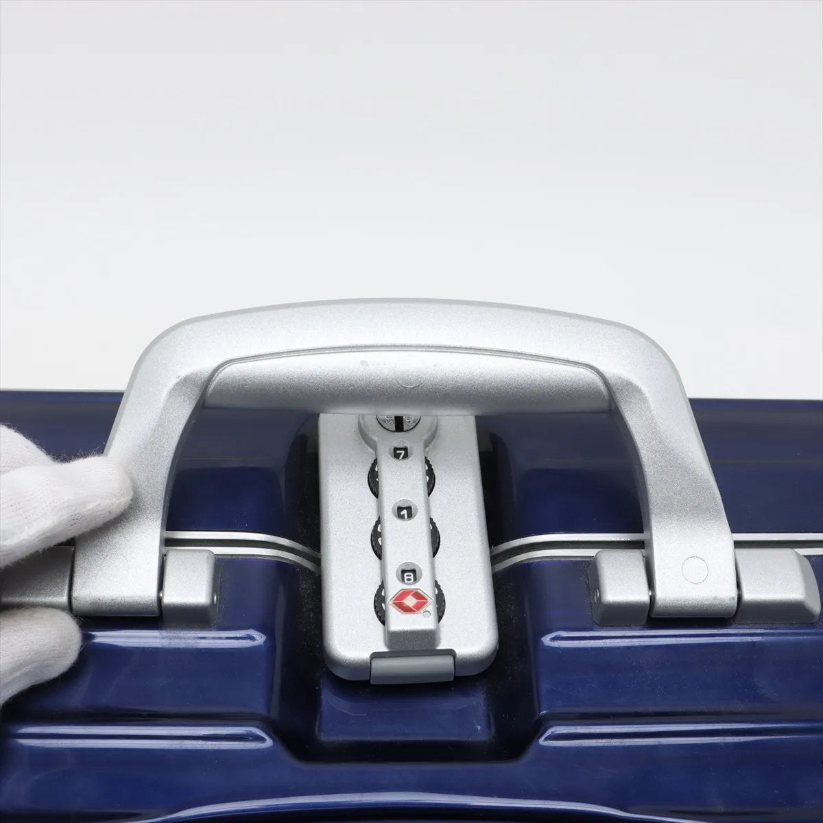 美品 リモワ リンボ ポリカーボネート スーツケース キャリーケース トラベル バッグ 出張 旅行 ビジネス メンズ EEE CV51-5