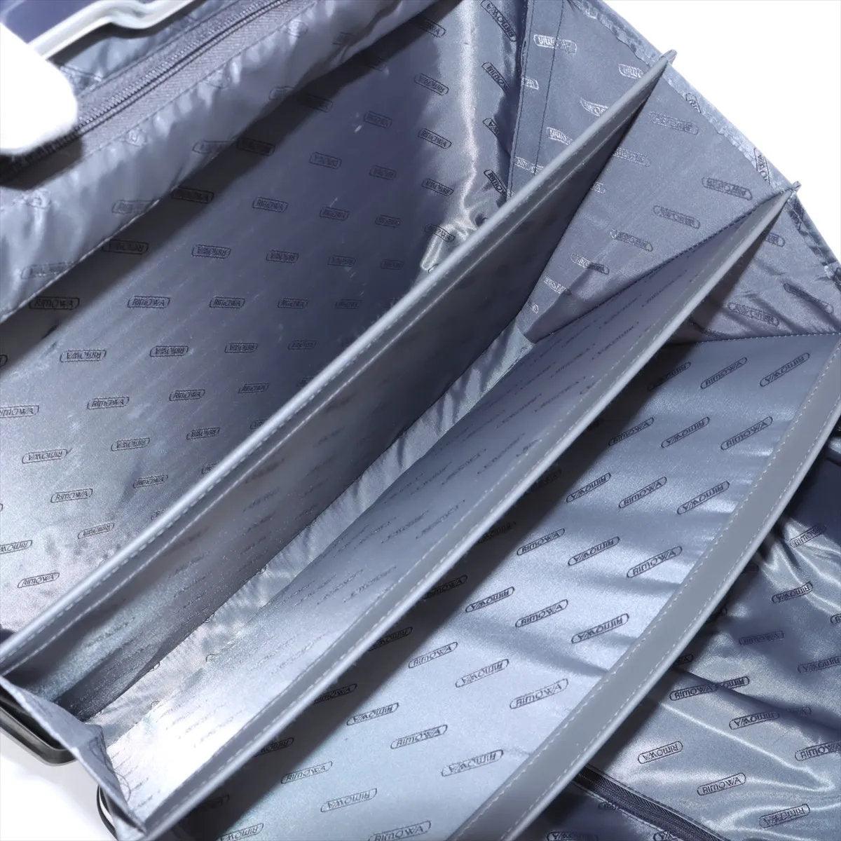 美品 リモワ リンボ ポリカーボネート スーツケース キャリーケース トラベル バッグ 出張 旅行 ビジネス メンズ EEE CV51-5