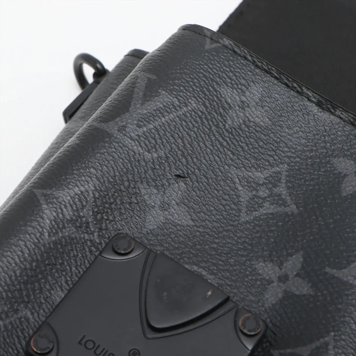 極美品 現行品 ルイヴィトン RFID モノグラム エクリプス Sロック ヴェルティカル ウェアラブル ウォレット レザー メンズ EEE CV51-4