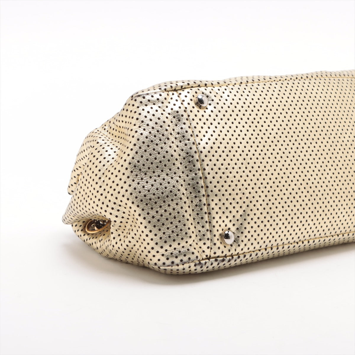 美品 シャネル シリアルシール付 2.55 パンチング レザー ショルダーバッグ 肩掛け ハンド ゴールド レディース MMM BS32-42