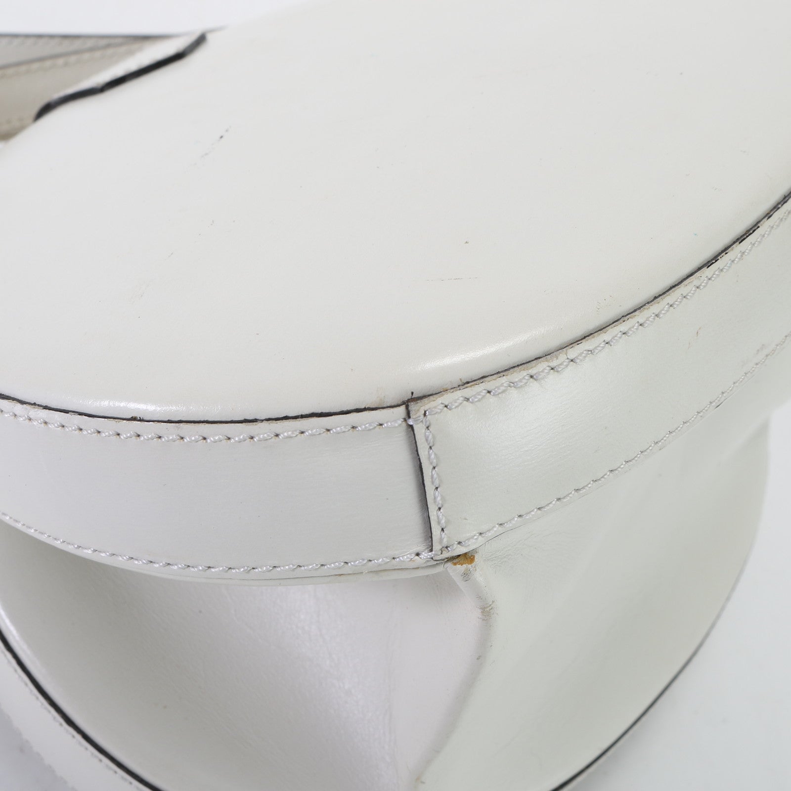 ヴィンテージ ロエベ アナグラム レザー 2WAY ショルダーバッグ 斜め掛け ハンド トート ゴールド 金具 レディース EET D5-5