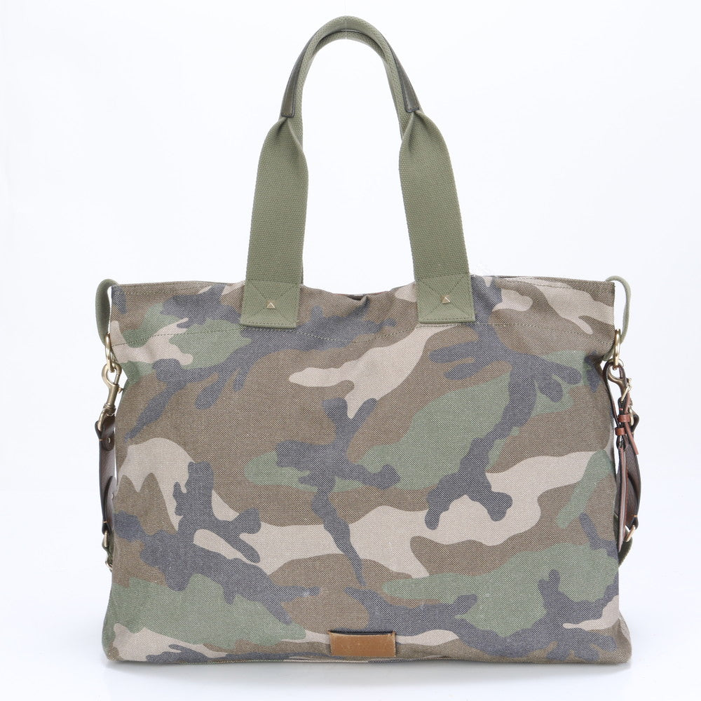 美品 ヴァレンティノ ガラヴァーニ カモフラージュ 迷彩 レザー 2WAY トート バッグ 斜め掛け ショルダー A4 メンズ EEE BX14-6