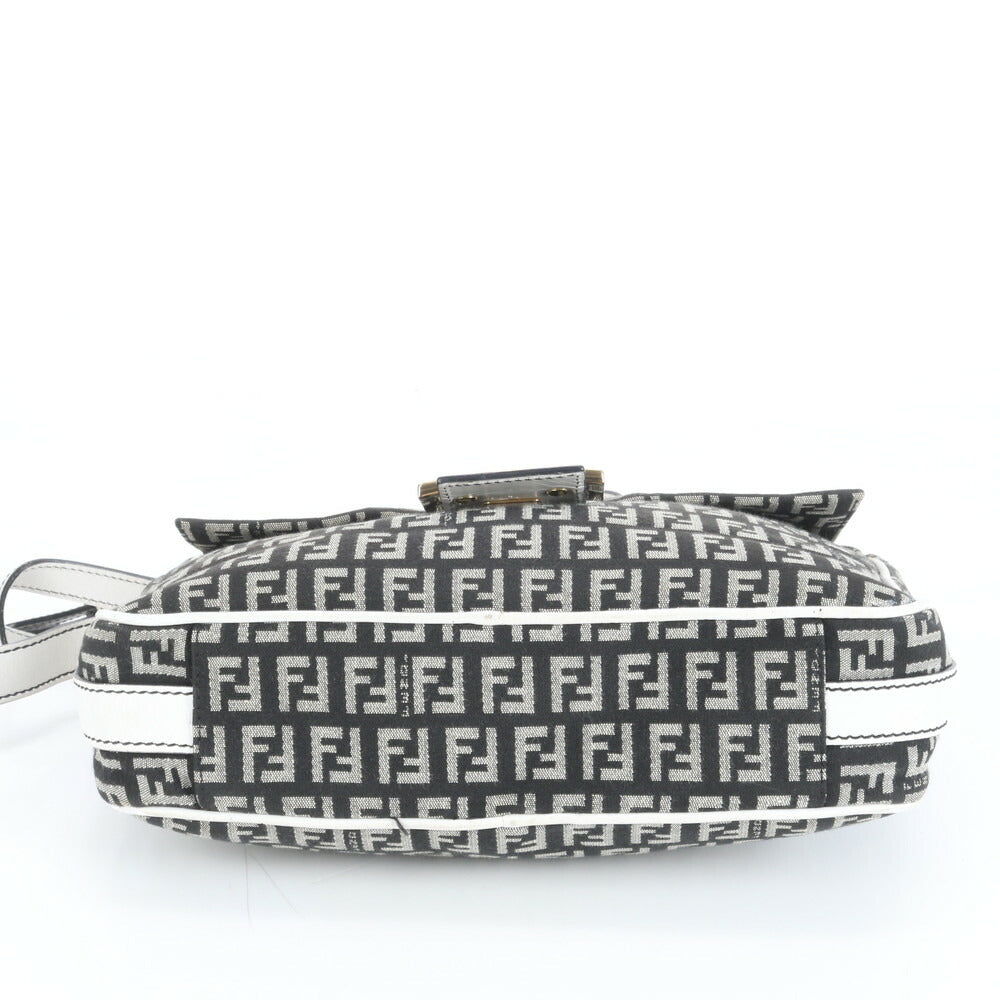 極美品 フェンディ ホログラムシール付 ズッキーノ FF マンマ レザー ショルダーバッグ 斜め掛け クロスボディ レディース EUE CV15-5