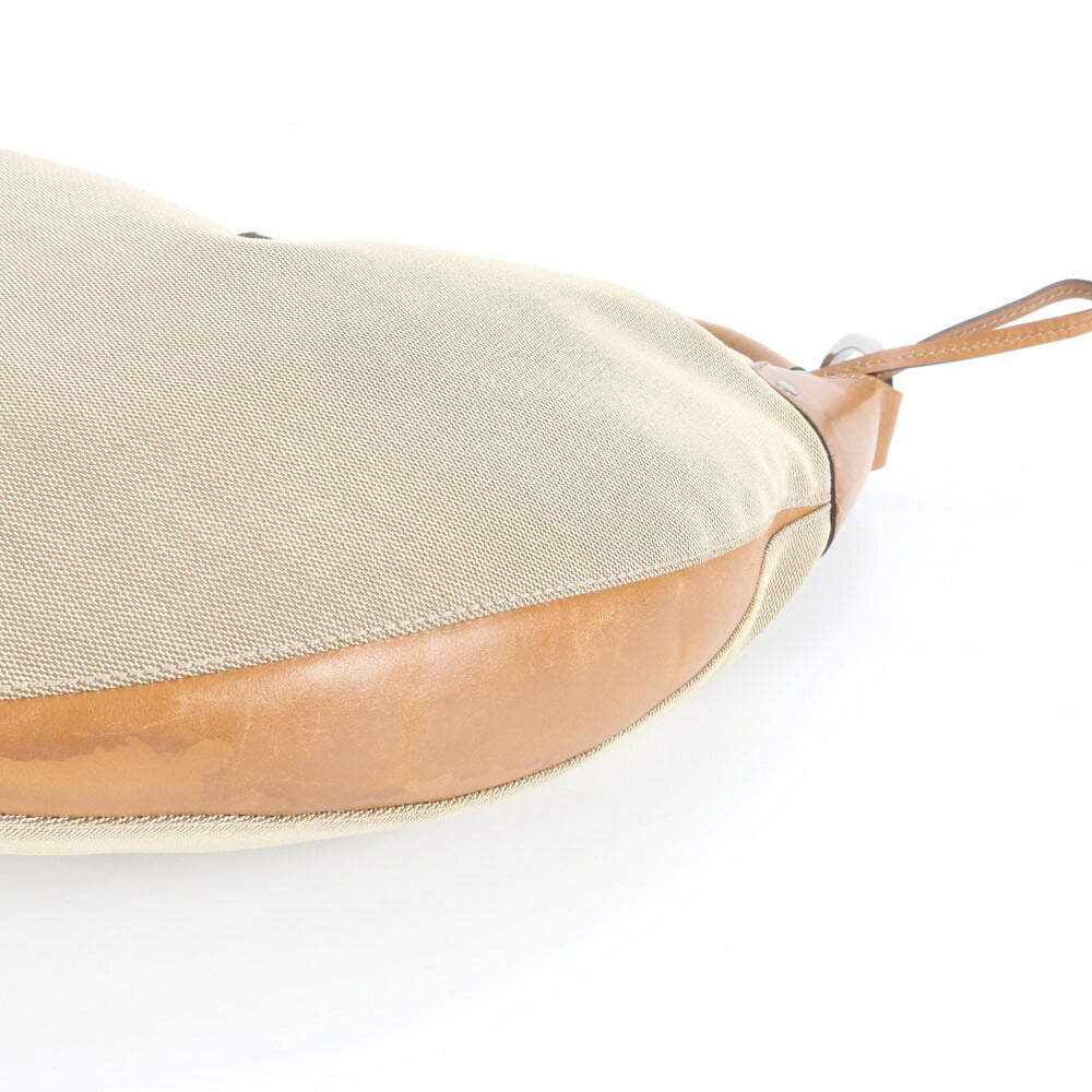 美品 グッチ レザー ショルダーバッグ 肩掛け ワンショルダー ホーボー ベージュ トート ハンド 95726 レディース EEE CV23-3