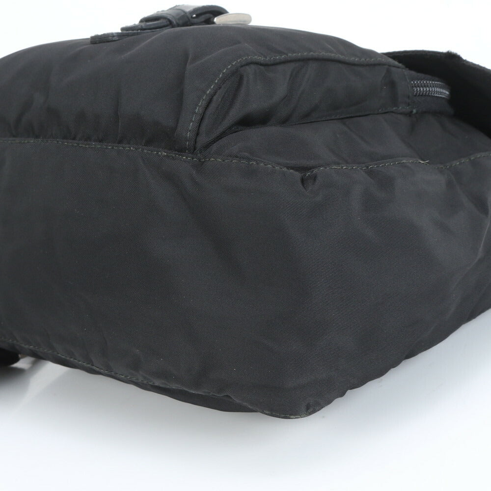 美品 プラダ ギャランティカード付 テスート ナイロン 三角ロゴ BT8994 レザー ショルダーバッグ 斜め掛け 黒 メンズ RUE CV24-7