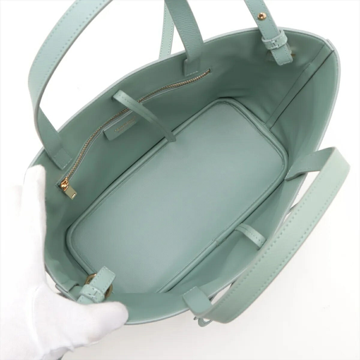 未使用 サルヴァトーレフェラガモ ヴァラ レザー 2WAY ハンドバッグ 斜め掛け ハンド ライトブルー レディース MMM CI50-21